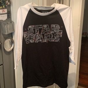 Disney Parks Star Wars 3/4 sleeve tee. Men’s, but unisex‎